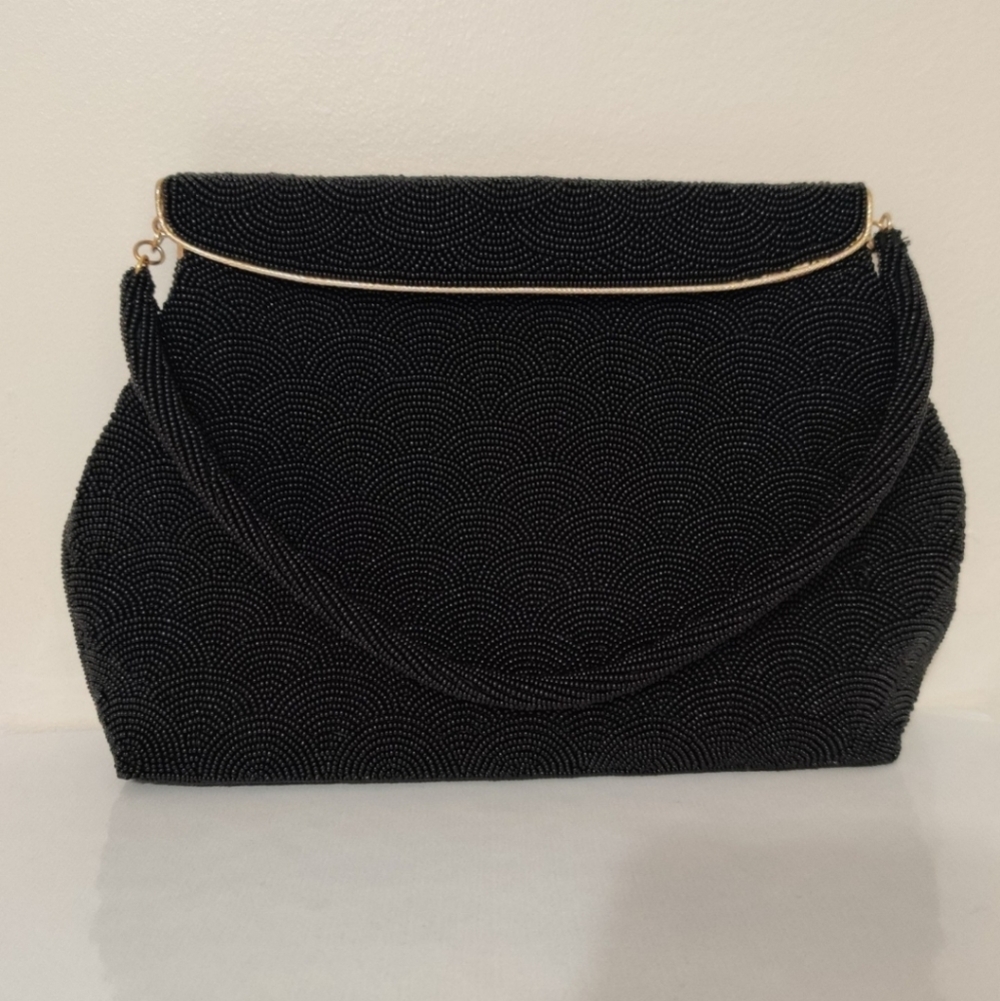 🇨🇦 Vintage hand beaded evening purse